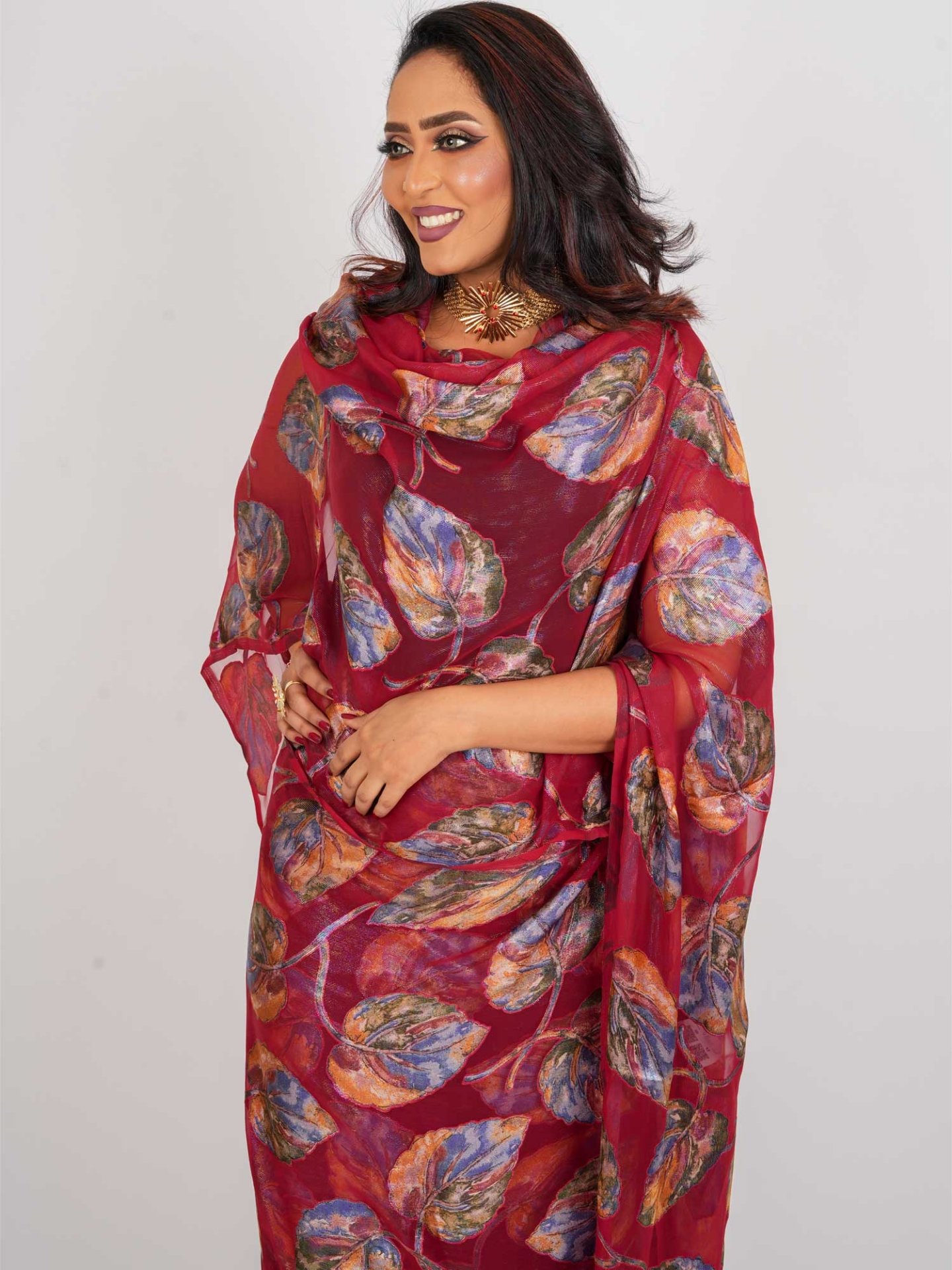 Red Pattern Tobe